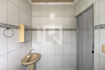 Casa para alugar com 131m², 2 quartos e 2 vagas Casa para alugar com 131m², 2 quartos e 2 vagasBanheiro segundo andar