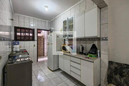 Casa para alugar com 131m², 2 quartos e 2 vagas Casa para alugar com 131m², 2 quartos e 2 vagasCozinha