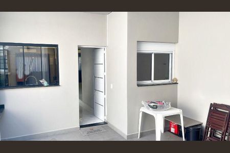 Casa à venda com 175m², 3 quartos e 2 vagas