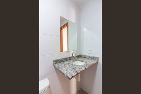 Apartamento para alugar com 39m², 2 quartos e sem vaga Apartamento para alugar com 39m², 2 quartos e sem vagaBanheiro