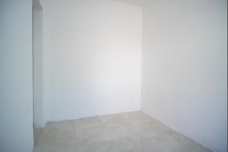 Sala de casa para alugar com 1 quarto, 40m² em Farrapos, Porto Alegre
