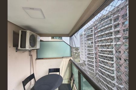 Apartamento para alugar com 84m², 2 quartos e 1 vaga