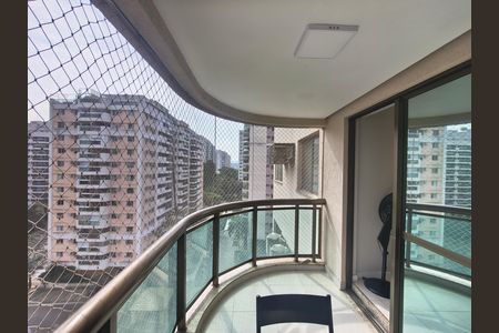 Apartamento para alugar com 84m², 2 quartos e 1 vaga
