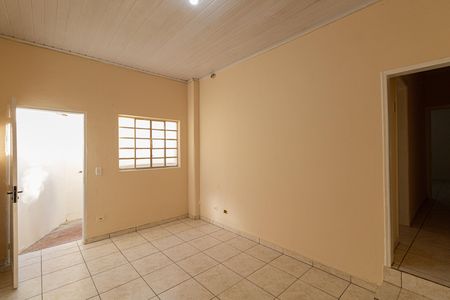 Casa para alugar com 2 quartos, 200m² em Penha de França, São Paulo