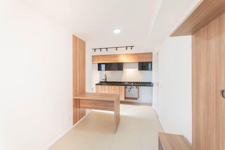 Sala de apartamento para alugar com 1 quarto, 32m² em Santo Cristo, Rio de Janeiro