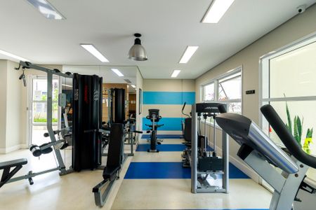 Apartamento à venda com 96m², 2 quartos e 2 vagas Apartamento à venda com 96m², 2 quartos e 2 vagasAcademia