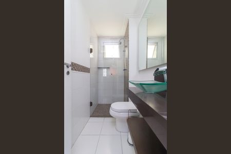 Apartamento à venda com 96m², 2 quartos e 2 vagas Apartamento à venda com 96m², 2 quartos e 2 vagasBanheiro 2