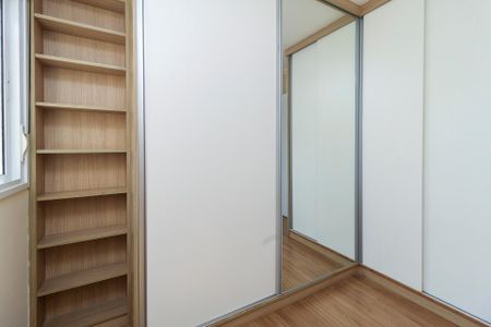 Apartamento à venda com 96m², 2 quartos e 2 vagas Apartamento à venda com 96m², 2 quartos e 2 vagasQuarto 2
