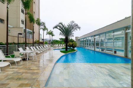 Apartamento à venda com 96m², 2 quartos e 2 vagas Apartamento à venda com 96m², 2 quartos e 2 vagasPiscina