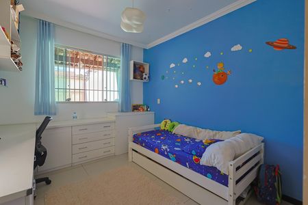 Casa à venda com 2 quartos, 180m² em Parque Xangri-lá, Contagem