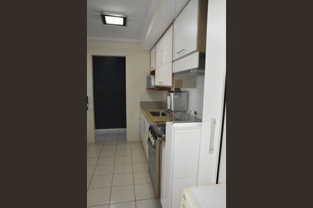 Apartamento para alugar com 65m², 2 quartos e 1 vaga Apartamento para alugar com 65m², 2 quartos e 1 vagaCozinha