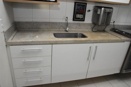 Apartamento para alugar com 65m², 2 quartos e 1 vaga Apartamento para alugar com 65m², 2 quartos e 1 vagaCozinha