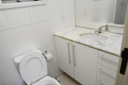 Banheiro da Suíte de apartamento para alugar com 2 quartos, 65m² em Vila Nova Jundiainopolis, Jundiaí