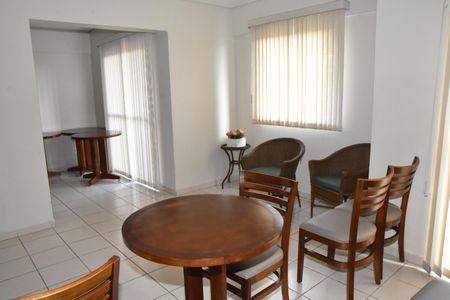Apartamento para alugar com 65m², 2 quartos e 1 vaga Apartamento para alugar com 65m², 2 quartos e 1 vagaÁrea comum - Salão de festas