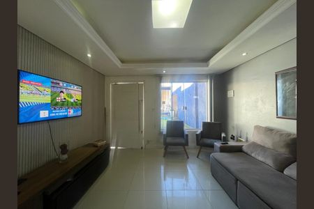 Casa à venda com 2 quartos, 130m² em Santa Teresa, São Leopoldo