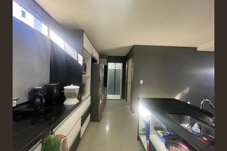 Casa à venda com 2 quartos, 130m² em Santa Teresa, São Leopoldo