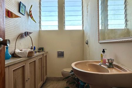 Casa à venda com 1000m², 3 quartos e 2 vagas