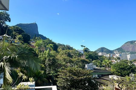 Casa à venda com 1000m², 3 quartos e 2 vagas