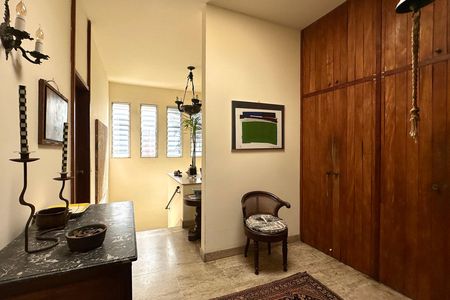 Casa à venda com 1000m², 3 quartos e 2 vagas