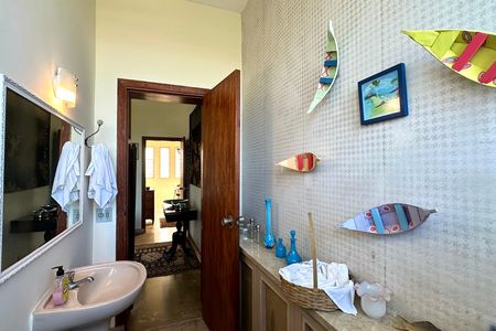 Casa à venda com 1000m², 3 quartos e 2 vagas