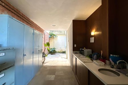 Casa à venda com 1000m², 3 quartos e 2 vagas