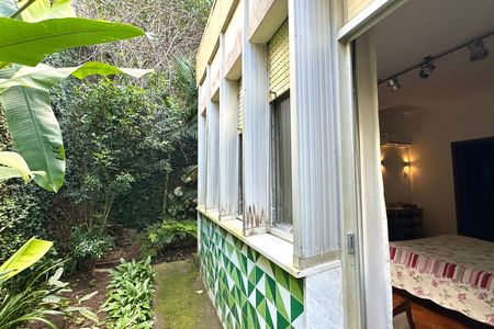 Casa à venda com 1000m², 3 quartos e 2 vagas