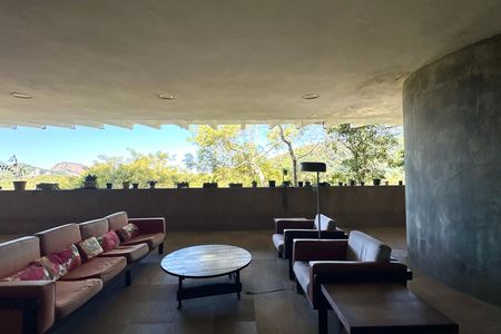 Casa à venda com 1000m², 3 quartos e 2 vagas