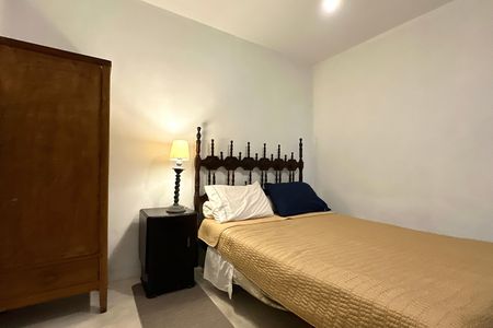 Casa à venda com 1000m², 3 quartos e 2 vagas