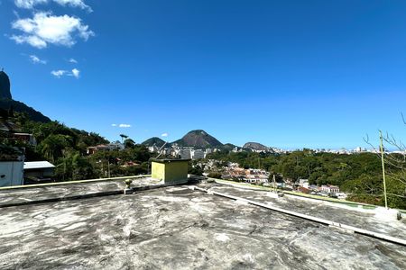 Casa à venda com 1000m², 3 quartos e 2 vagas