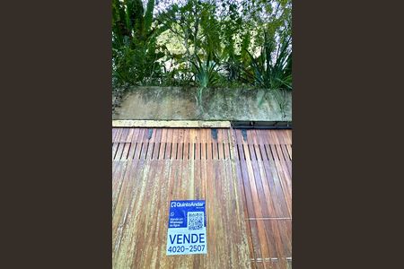 Casa à venda com 1000m², 3 quartos e 2 vagas