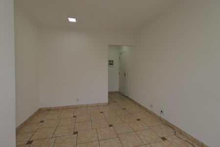 Apartamento para alugar com 60m², 2 quartos e 1 vagaSala