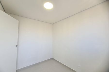 Quarto 1 de apartamento para alugar com 2 quartos, 33m² em Vila Ema, São Paulo