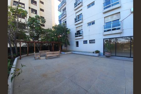 Área comum de apartamento à venda com 3 quartos, 257m² em Higienópolis, São Paulo