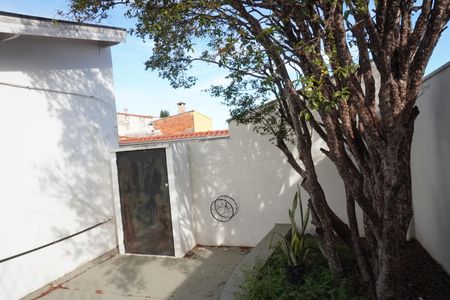 Casa para alugar com 90m², 1 quarto e 2 vagasQuintal