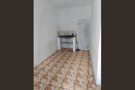 Casa à venda com 4 quartos, 200m² em Jardim Raposo Tavares, São Paulo