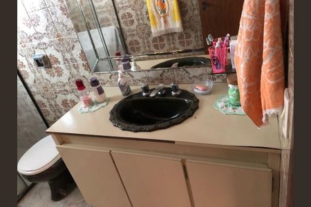 Casa à venda com 3 quartos, 250m² em Jardim Santa Barbara, Guarulhos