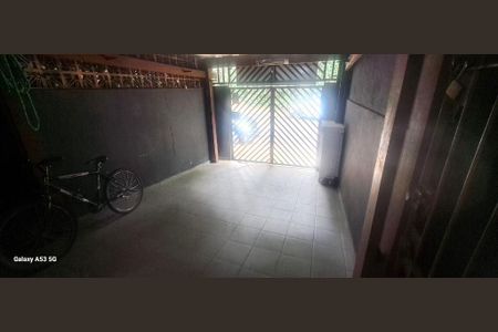 Casa à venda com 2 quartos, 80m² em Jardim das Esmeraldas, Taboão da Serra