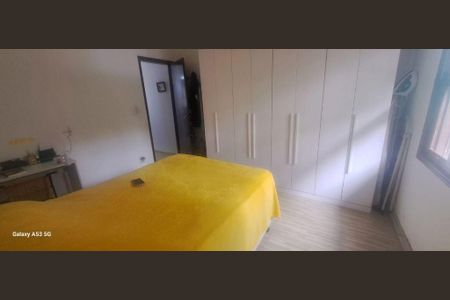 Casa à venda com 2 quartos, 80m² em Jardim das Esmeraldas, Taboão da Serra