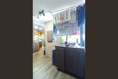 Apartamento à venda com 131m², 3 quartos e 2 vagas Apartamento à venda com 131m², 3 quartos e 2 vagasÁrea de Serviço
