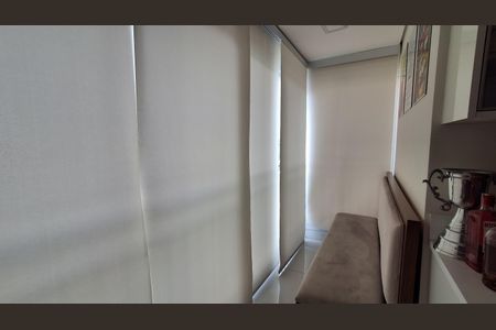 Apartamento à venda com 73m², 2 quartos e 2 vagasVaranda 