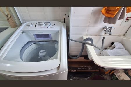 Apartamento à venda com 73m², 2 quartos e 2 vagasÁrea de Serviço 