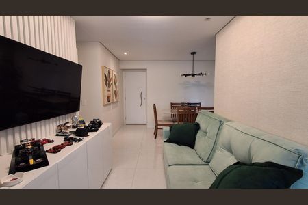 Apartamento à venda com 73m², 2 quartos e 2 vagasSala