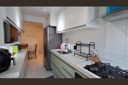 Apartamento à venda com 73m², 2 quartos e 2 vagasCozinha 