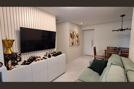 Apartamento à venda com 73m², 2 quartos e 2 vagasSala