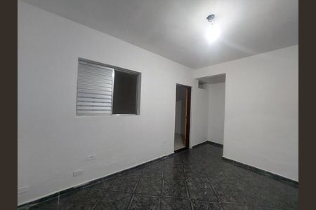 Sala de casa para alugar com 2 quartos, 78m² em Parque Colonial, São Paulo
