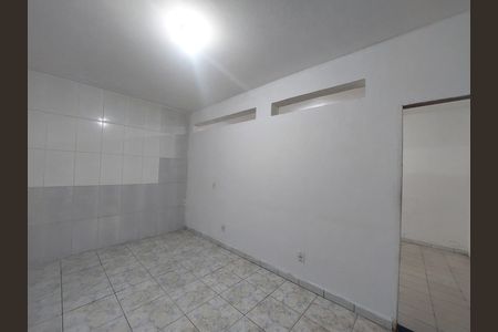 Casa para alugar com 78m², 2 quartos e sem vaga Casa para alugar com 78m², 2 quartos e sem vagaCozinha