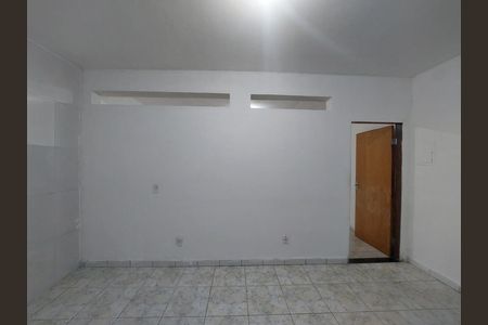 Cozinha de casa para alugar com 2 quartos, 78m² em Parque Colonial, São Paulo
