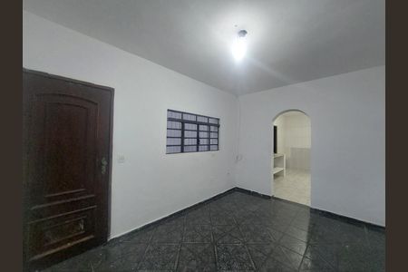 Sala de casa para alugar com 2 quartos, 78m² em Parque Colonial, São Paulo