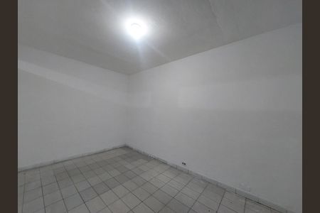 Quarto 2 de casa para alugar com 2 quartos, 78m² em Parque Colonial, São Paulo