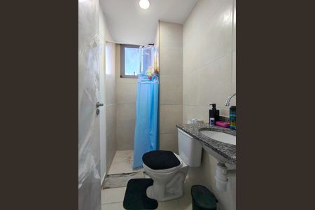 Apartamento à venda com 54m², 2 quartos e sem vaga Apartamento à venda com 54m², 2 quartos e sem vagaBanheiro Corredor